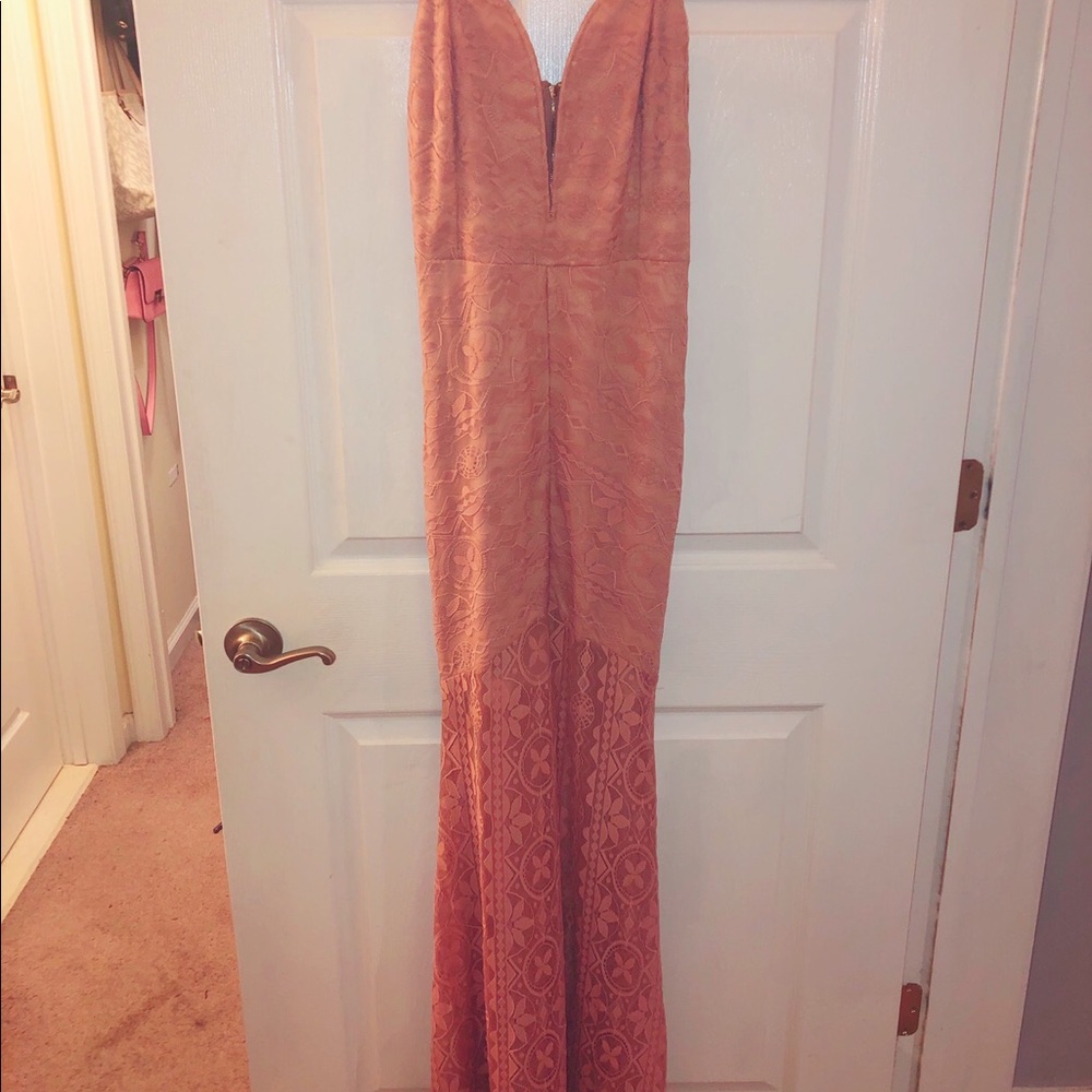 Lace pink mermaid dress